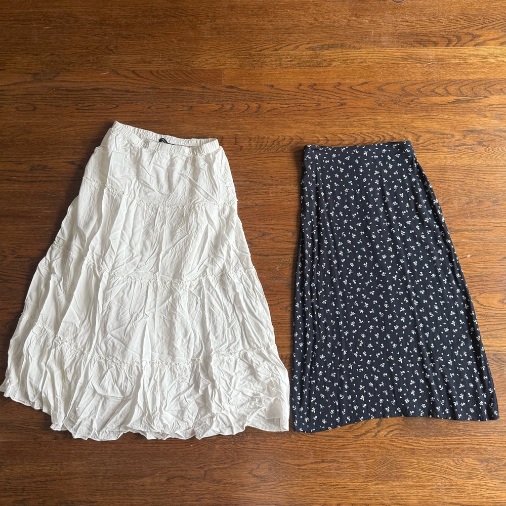 Brandy Melville White and Black Floral Skirt Set